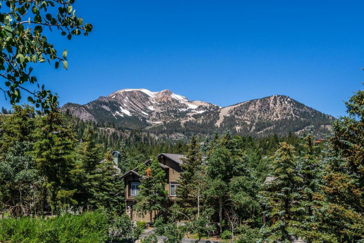 Updated 2 Bedroom Loft 3 Bathroom Snowcreek Phase V #860 Sleeps 6