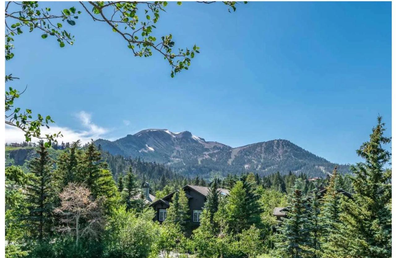 Updated 2 Bedroom Loft 3 Bathroom Snowcreek Phase V #860 Sleeps 6 *